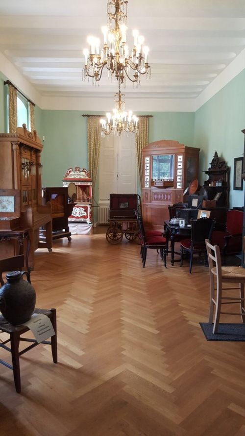 Vorführung der mechanischen Musikinstrumente