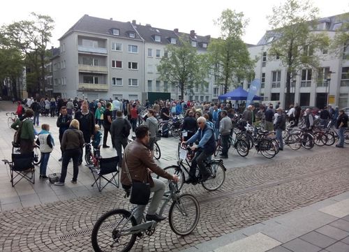Gebrauchträdermarkt Krefeld