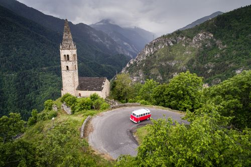 GRENZGANG Reise-Reportage: Bulli Abenteuer Europa – Von Lissabon nach Lappland