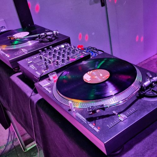 Best of Plattenschrank