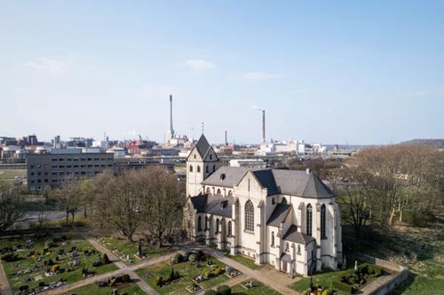 "Ernstes und Heiteres von verschiedenen Saiten"