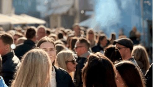 SaturDayDrinking mit DJ Pele Trix & von Ehren