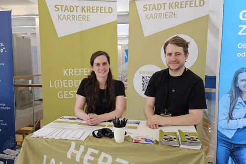 Open Air Ausbildungsmesse am BerufsbildungsCampus Moers